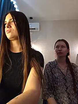 thinkaboutbehavior Adlı Modelin Canlı XXX Sohbeti