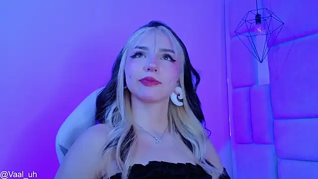 Chat XXX en directo de Valuh_Blake