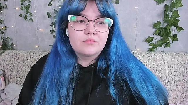 צ'אט XXX  בשידור חי של _CandyM1lky_