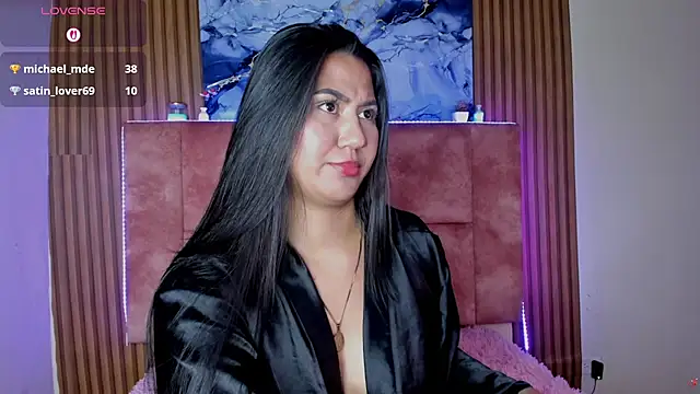 Iris_Thompson_ XXX чат на живо