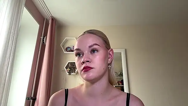 Chat XXX en directo de MiaCashe