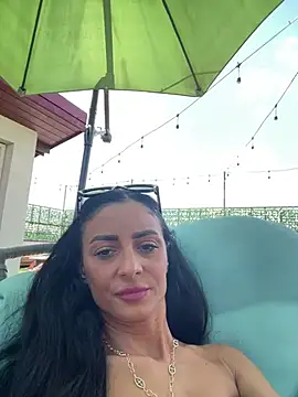 دردشة FeetVibe الجنسية المباشرة