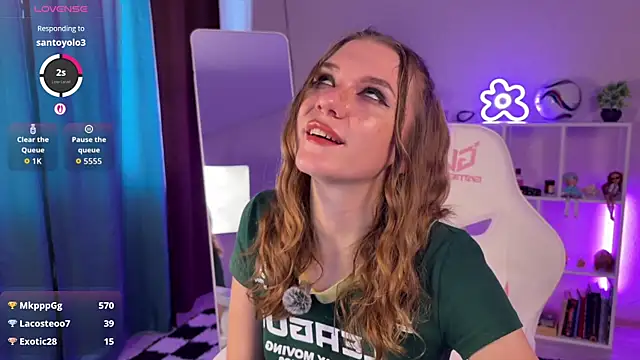KellySunn's Live XXX Chat