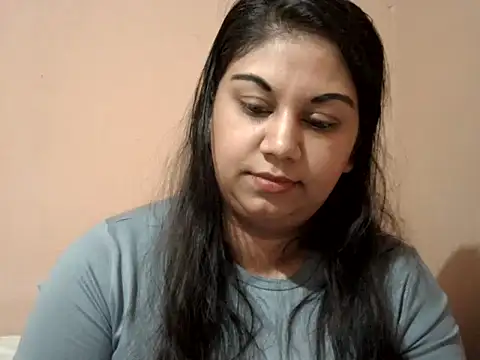 bellachow10's Live XXX Chat