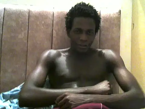 Bigras0011's Live XXX Chat