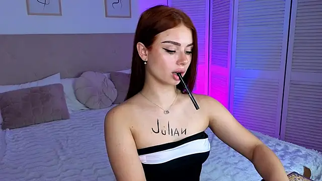 Silena_sky Chat XXX in diretta