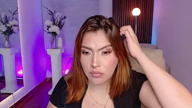 karla_hill_28 Chat XXX live