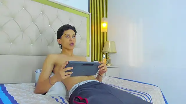 Chat XXX ao vivo de Jay_Secret1
