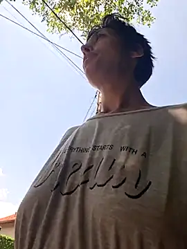 Wild_Witch 现场XXX聊天