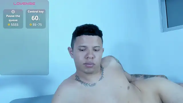 StevenSlimBoy live XXX chat