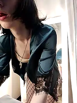 MickeQuinee's Live XXX Chat