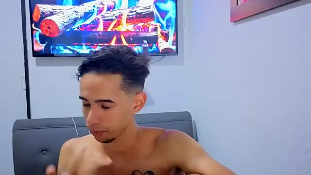 XXX chat uživo modela alexandro260