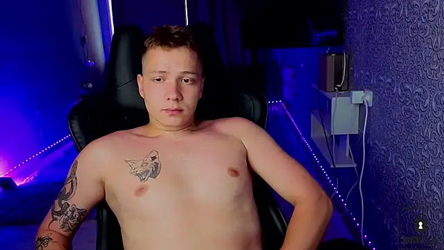 Karl_Night_ Live XXX Chat