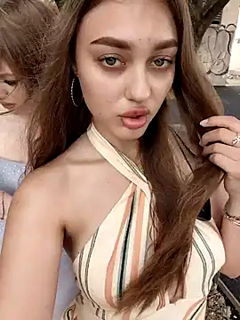 caressyourself's Live XXX Chat