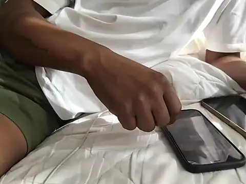 XXX chat uživo modela LeoneForYou