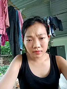 Thao201 即時 XXX 聊天