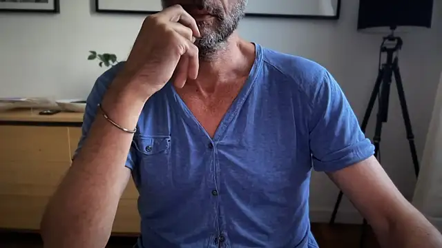 XXX chat uživo modela mecchaude