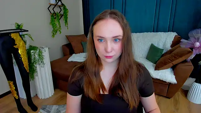 TrueReincarnation Chat XXX live