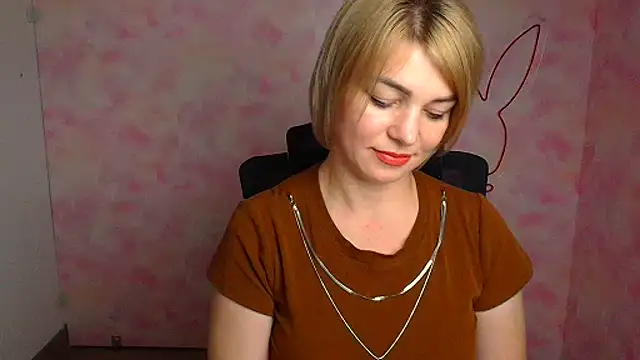 แชท XXX สดของ CuttieEmma