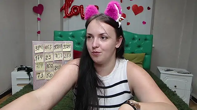 IsabelBlackberry Adlı Modelin Canlı XXX Sohbeti