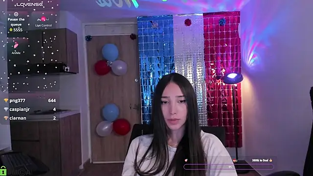 Živý XXX chat Mikeyvioleta_