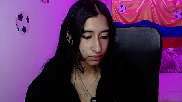 Sofii_tk's Live XXX Chat
