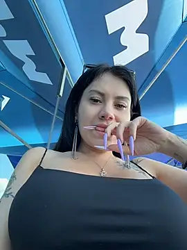 Wet__Bunny Chat XXX in diretta