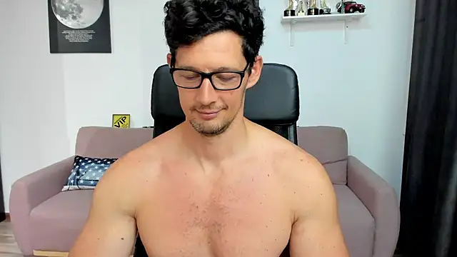 BrutusK08 Chat XXX in diretta