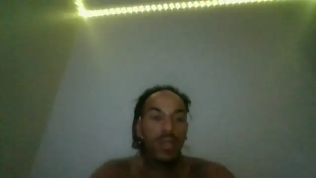 BigWayneBabyXXX élő XXX-chatje