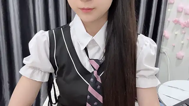 KaleAnisaのライブXXXチャット