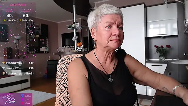 Chat +18 de roxana_brooks ao vivo