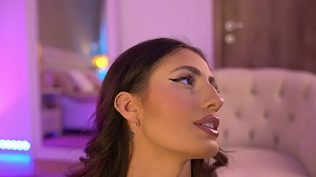 OhhAisha's Live XXX Chat