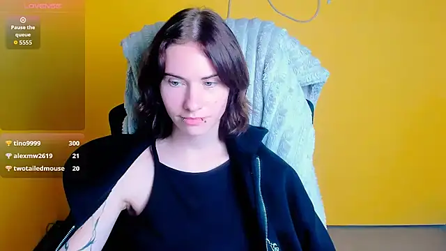 Fiona_Night Chat XXX in diretta