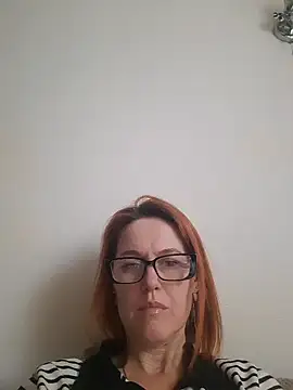 צ'אט XXX בשידור חי של LanaOlbenst