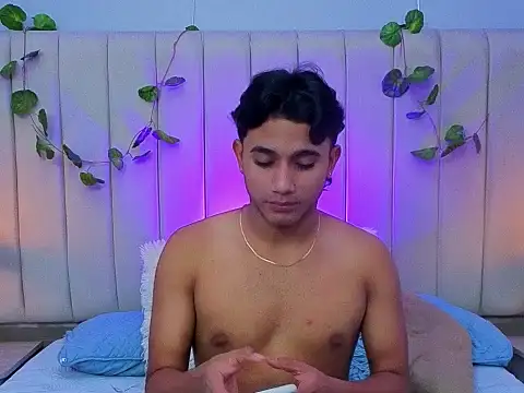 Morgan_Bladee Live XXX-chat