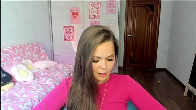 Kira_love_81 Chat XXX live