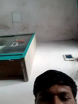 Aloneisbest Live XXX-Chat