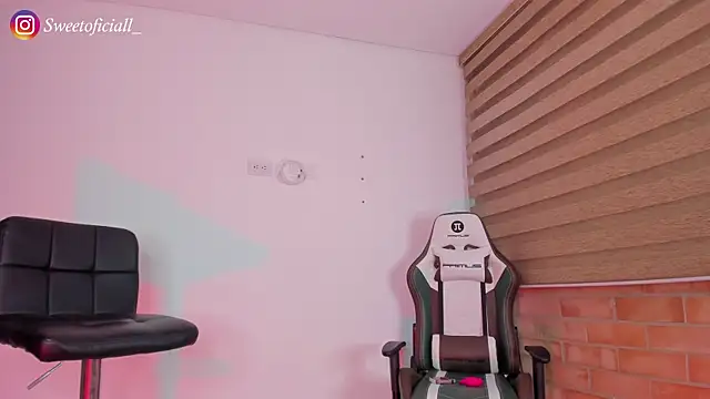 Sweet__giirl's Live XXX Chat