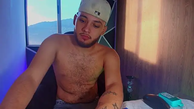 Chat +18 de Sebolaz333 ao vivo