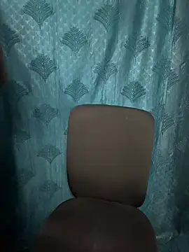 Hot_Girl_Aishwariya: онлайн-секс-чат