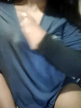 Sarah-Senate Chat XXX in diretta