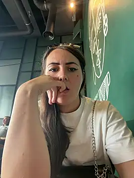 BrunetteNymphn Live XXX chat