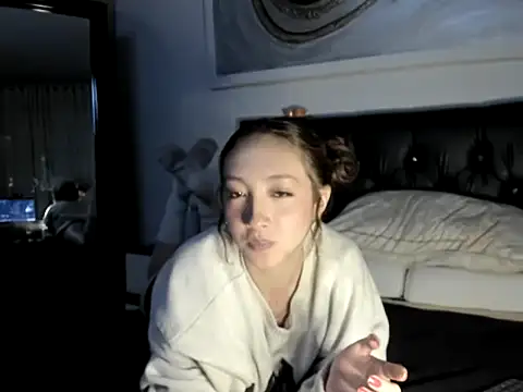 Laurenn_Sweet's Live XXX Chat