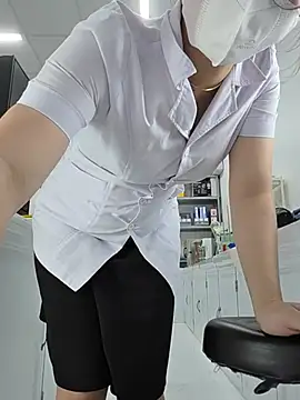 HinaLovely – Naživo XXX chat