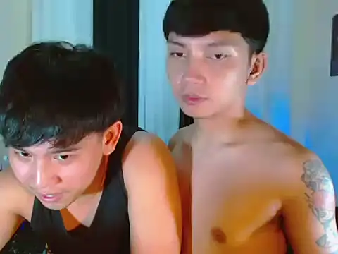 dylan_hardfucker 即時 XXX 聊天