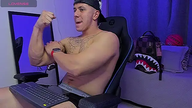 Chat XXX en directo de ASHTON_HILS