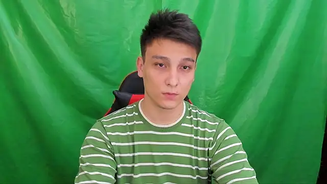Justin_time111 – Naživo XXX chat