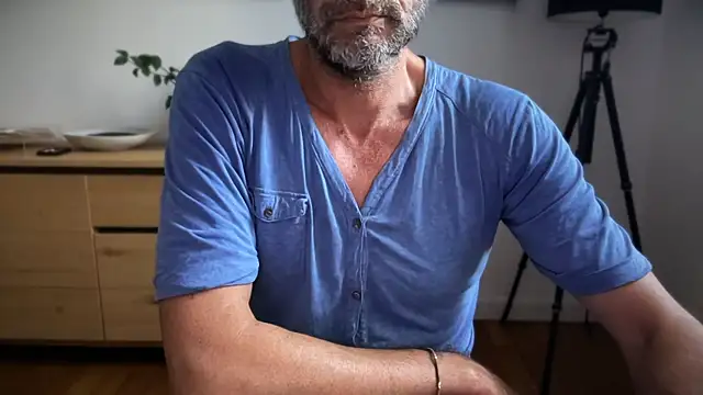 mecchaude's Live XXX Chat