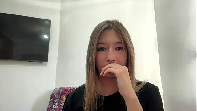 Онлайн чат XXX CloudyClamber