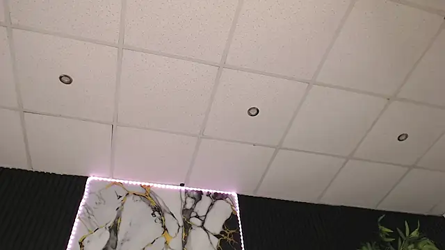 Chat +18 de ArielleeX ao vivo